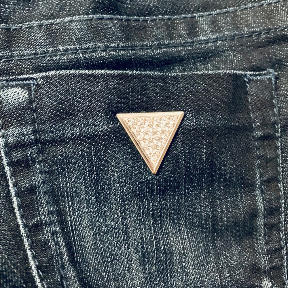 GUESS Jeans - Picture 4 of 6
